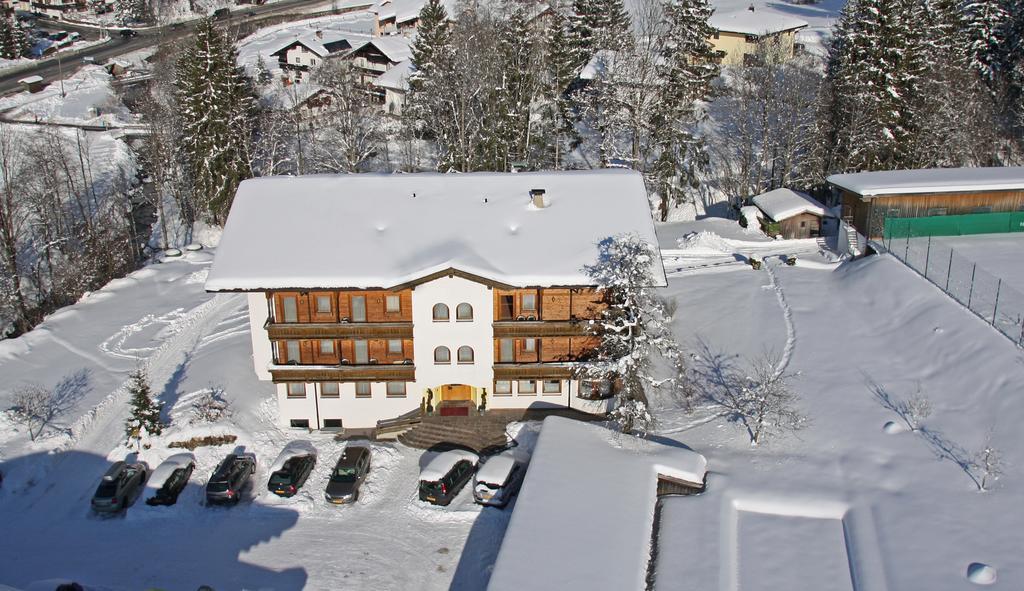Der Waldhof Hotel Scheffau am Wilden Kaiser Exterior foto